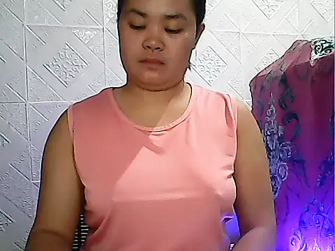 CreamyPussy4uxx online show from 04/02/26, 12:56