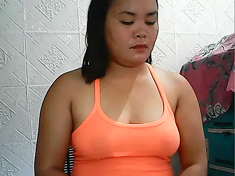 Snapshot of CreamyPussy4uxx chatting on 05/16/26, 12:53 CreamyPussy4uxx online show from 05/16/26, 12:53