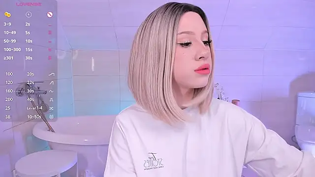 Necucub online show from 11/12/25, 03:54