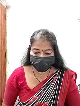 Snapshot of tamil_Sigappu_Roja chatting on 06/08/26, 12:38 tamil Sigappu Roja online show from 06/08/26, 12:38