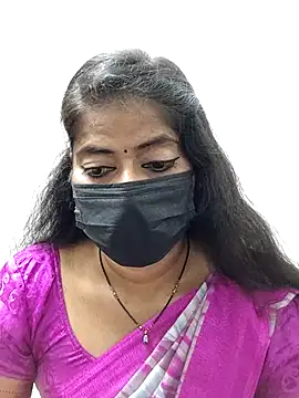 Snapshot of tamil_Sigappu_Roja chatting on 10/04/25, 12:45 tamil Sigappu Roja online show from 10/04/25, 12:45