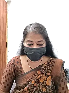 Snapshot of tamil_Sigappu_Roja chatting on 06/11/26, 12:32 tamil Sigappu Roja online show from 06/11/26, 12:32