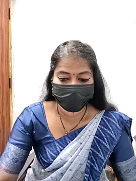 Snapshot of tamil_Sigappu_Roja chatting on 06/02/26, 12:43 tamil Sigappu Roja online show from 06/02/26, 12:43