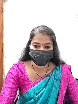 Snapshot of tamil_Sigappu_Roja chatting on 06/04/26, 12:37 tamil Sigappu Roja online show from 06/04/26, 12:37