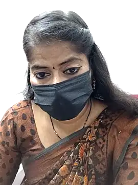 Snapshot of tamil_Sigappu_Roja chatting on 10/02/25, 01:31 tamil Sigappu Roja online show from 10/02/25, 01:31
