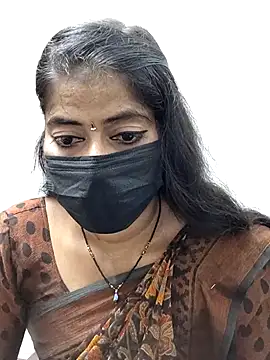 Snapshot of tamil_Sigappu_Roja chatting on 10/15/25, 12:53 tamil Sigappu Roja online show from 10/15/25, 12:53