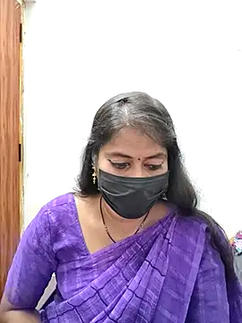 Snapshot of tamil_Sigappu_Roja chatting on 06/05/26, 07:36 tamil Sigappu Roja online show from 06/05/26, 07:36