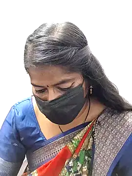 Snapshot of tamil_Sigappu_Roja chatting on 09/27/25, 01:39 tamil Sigappu Roja online show from 09/27/25, 01:39