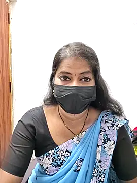 Snapshot of tamil_Sigappu_Roja chatting on 06/22/26, 12:38 tamil Sigappu Roja online show from 06/22/26, 12:38