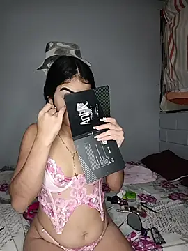 Bigtiti01 online show from 03/12/26, 06:12