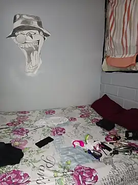 Bigtiti01 online show from 03/02/26, 08:38