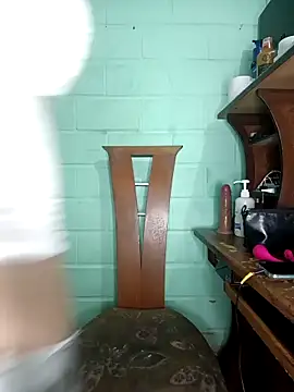 Bigtiti01 online show from 10/10/25, 09:59