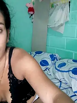 Bigtiti01 online show from 10/05/25, 06:53