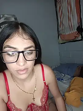 Bigtiti01 online show from 05/11/26, 01:40