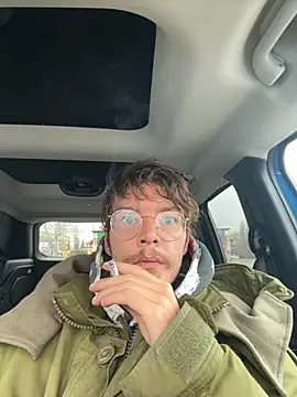 Hungboxer69 online show from 10/31/25, 09:11