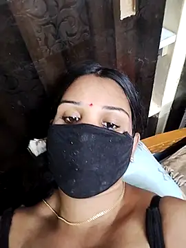 Snapshot of Devi-with-Ram chatting on 11/17/25, 04:44 Devi-with-Ram online show from 11/17/25, 04:44