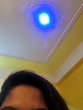 Snapshot of Cute_Avni99 chatting on 11/03/25, 02:42 Cute Avni99 online show from 11/03/25, 02:42