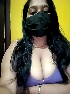 Snapshot of Cute_Avni99 chatting on 12/17/25, 05:12 Cute Avni99 online show from 12/17/25, 05:12