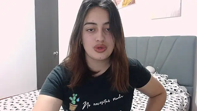 Snapshot of Meggan_n chatting on 09/30/25, 01:55 Meggan n online show from 09/30/25, 01:55