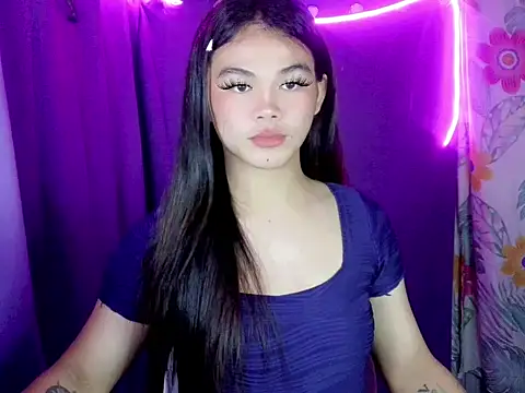 Snapshot of caramiya chatting on 05/28/26, 02:12 caramiya online show from 05/28/26, 02:12