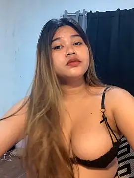 Snapshot of imogen_x chatting on 05/22/26, 03:37 imogen x online show from 05/22/26, 03:37