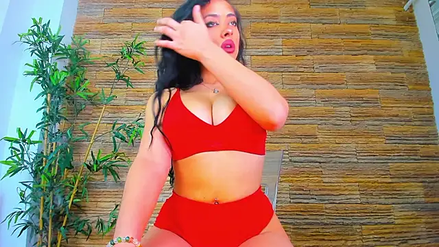 Snapshot of Cupcake_Izzy chatting on 02/27/26, 05:40 Cupcake Izzy online show from 02/27/26, 05:40