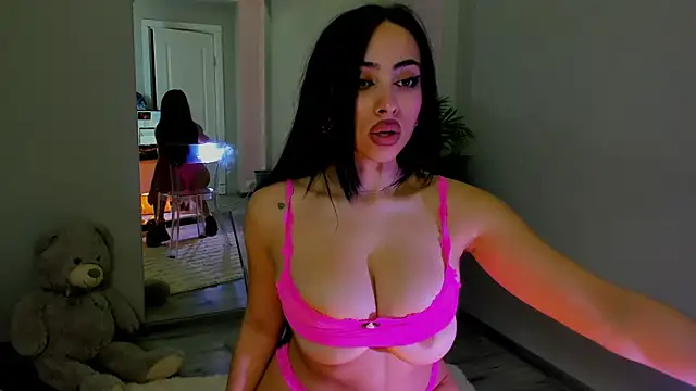 Snapshot of Cupcake_Izzy chatting on 02/28/26, 05:51 Cupcake Izzy online show from 02/28/26, 05:51