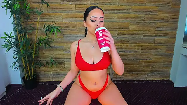 Cupcake Izzy online show from 04/03/26, 05:25