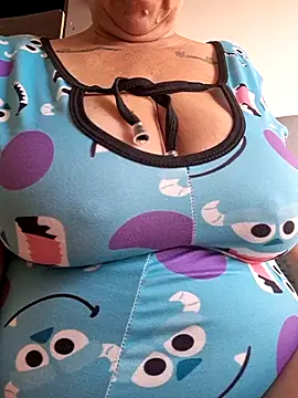 SinisterBabe online show from 10/09/25, 01:22