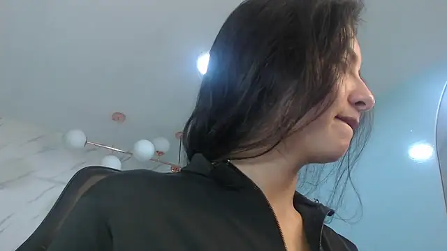 Snapshot of victoria_hernandez_t_ chatting on 05/04/26, 01:03 victoria hernandez t online show from 05/04/26, 01:03