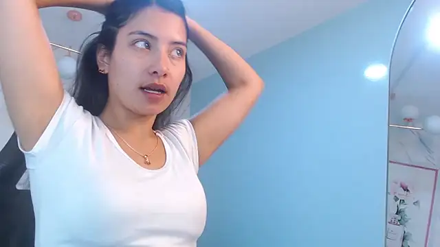 victoria hernandez t  online show from 04/07/26, 01:02