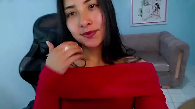 Snapshot of victoria_hernandez_t_ chatting on 10/10/25, 12:50 victoria hernandez t online show from 10/10/25, 12:50