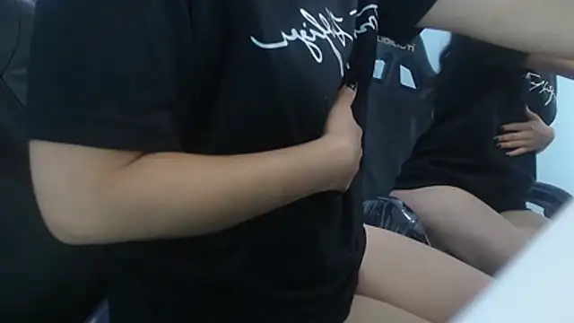 victoria hernandez t  online show from 02/17/26, 12:57