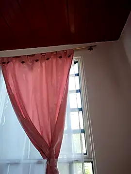 Isa Acosta online show from 03/04/26, 01:52