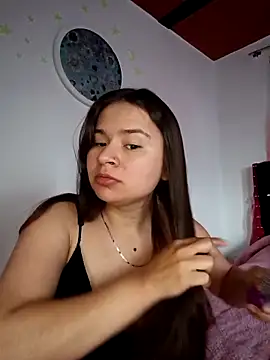 Snapshot of Isa_Acosta chatting on 12/20/25, 01:03 Isa Acosta online show from 12/20/25, 01:03