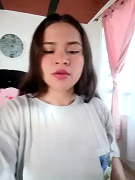 Isa Acosta online show from 04/10/26, 12:23