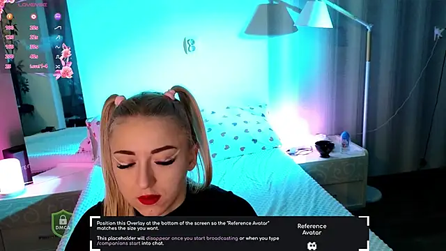 Snapshot of space_danger chatting on 10/23/25, 02:38 space danger online show from 10/23/25, 02:38