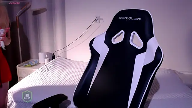 space danger online show from 12/19/25, 05:10