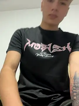 AlexanderCollman online show from 11/28/25, 07:47