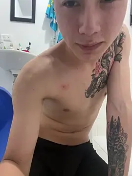 AlexanderCollman online show from 12/23/25, 08:02