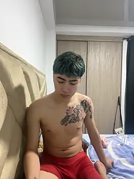 AlexanderCollman online show from 11/04/25, 07:50