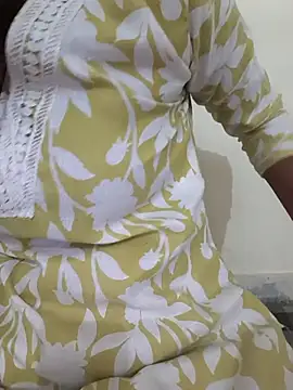 Alia-00 online show from 12/05/25, 03:27