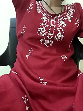 Alia-00 online show from 10/15/25, 04:33