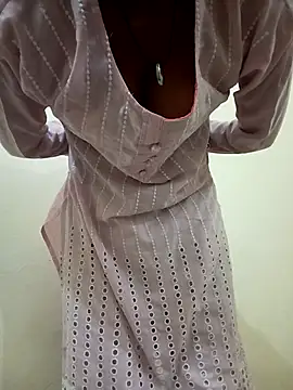 Alia-00 online show from 11/06/25, 04:16