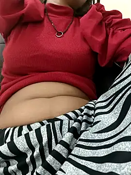 Alia-00 online show from 10/29/25, 04:17