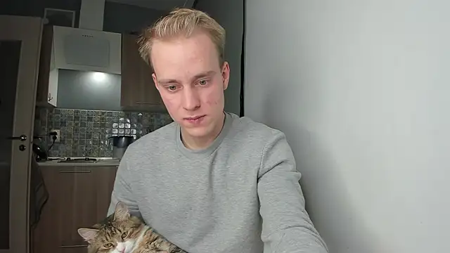 Snapshot of Kevin_Young_Cat chatting on 10/02/25, 06:55 Kevin Young Cat online show from 10/02/25, 06:55