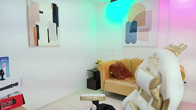 Anastasiia rouse online show from 11/28/25, 03:50