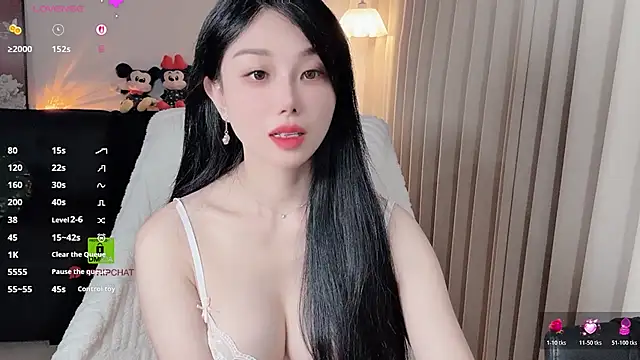 Xiatian520  online show from 04/02/26, 07:20