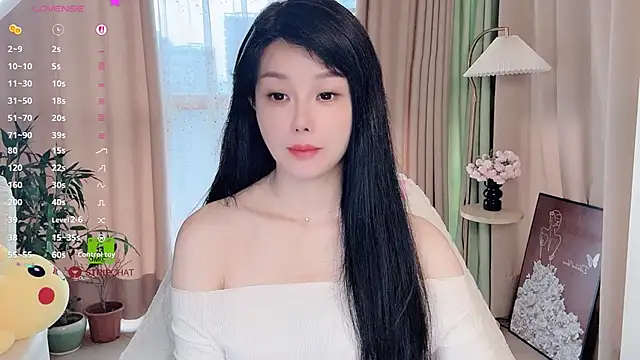 Xiatian520  online show from 10/31/25, 06:10