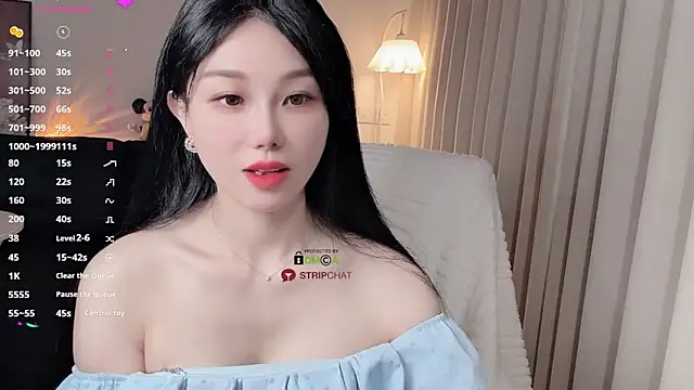 Xiatian520  online show from 04/01/26, 03:52